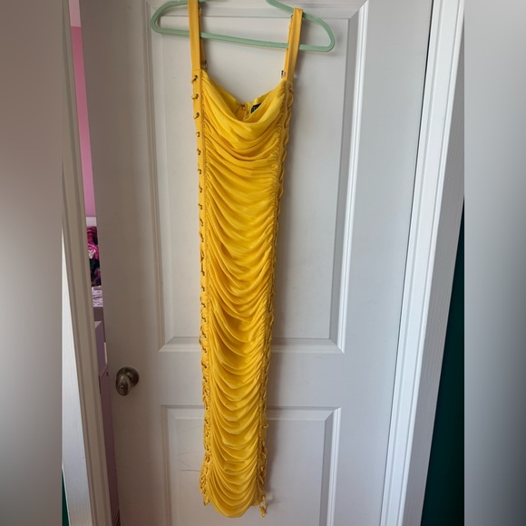 Hot Miami Styles Yellow Ruched Dress - Picture 3 of 5